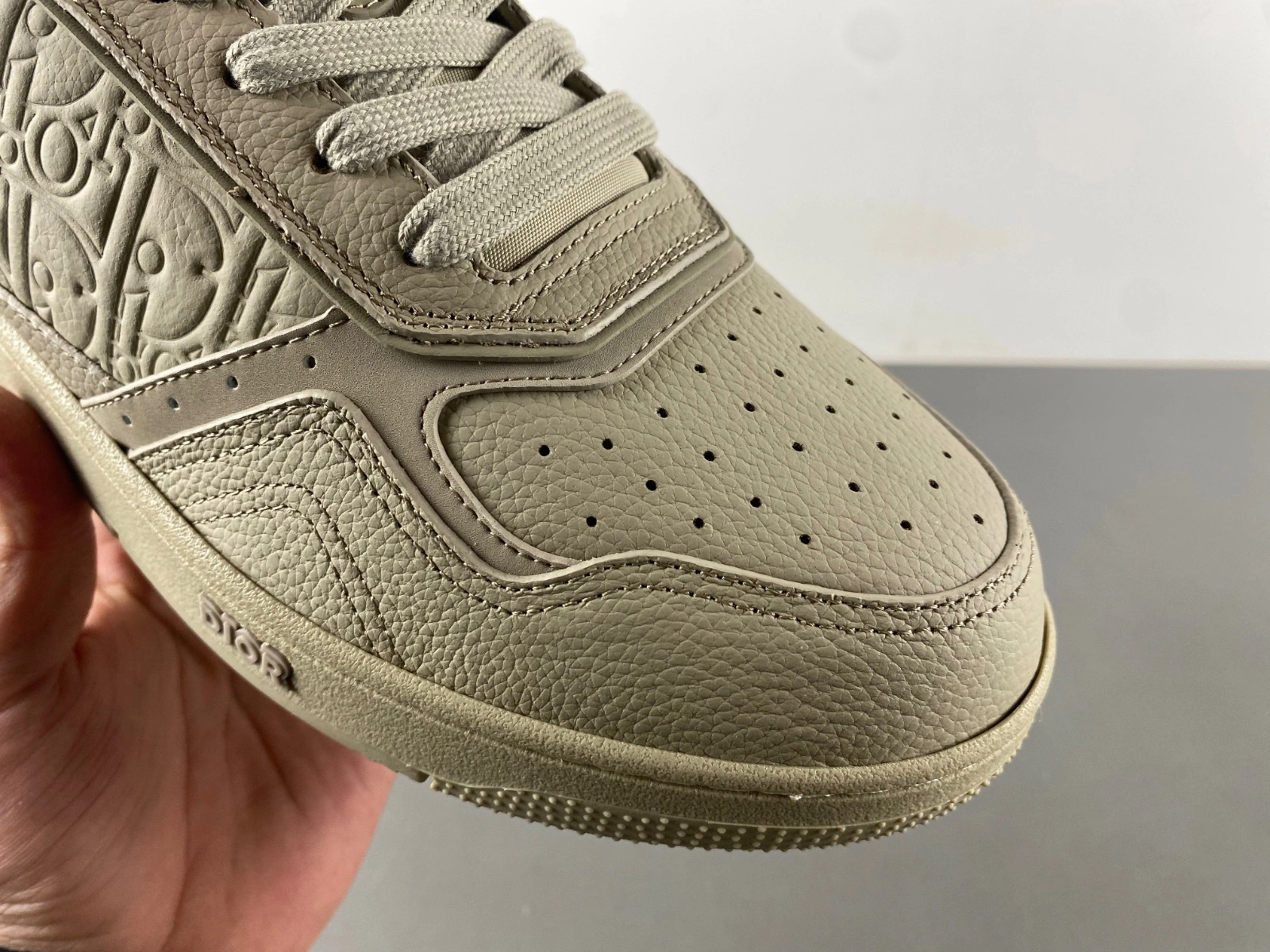 Reliable D*ior Top Sneaker Low RR 20250410- 5630