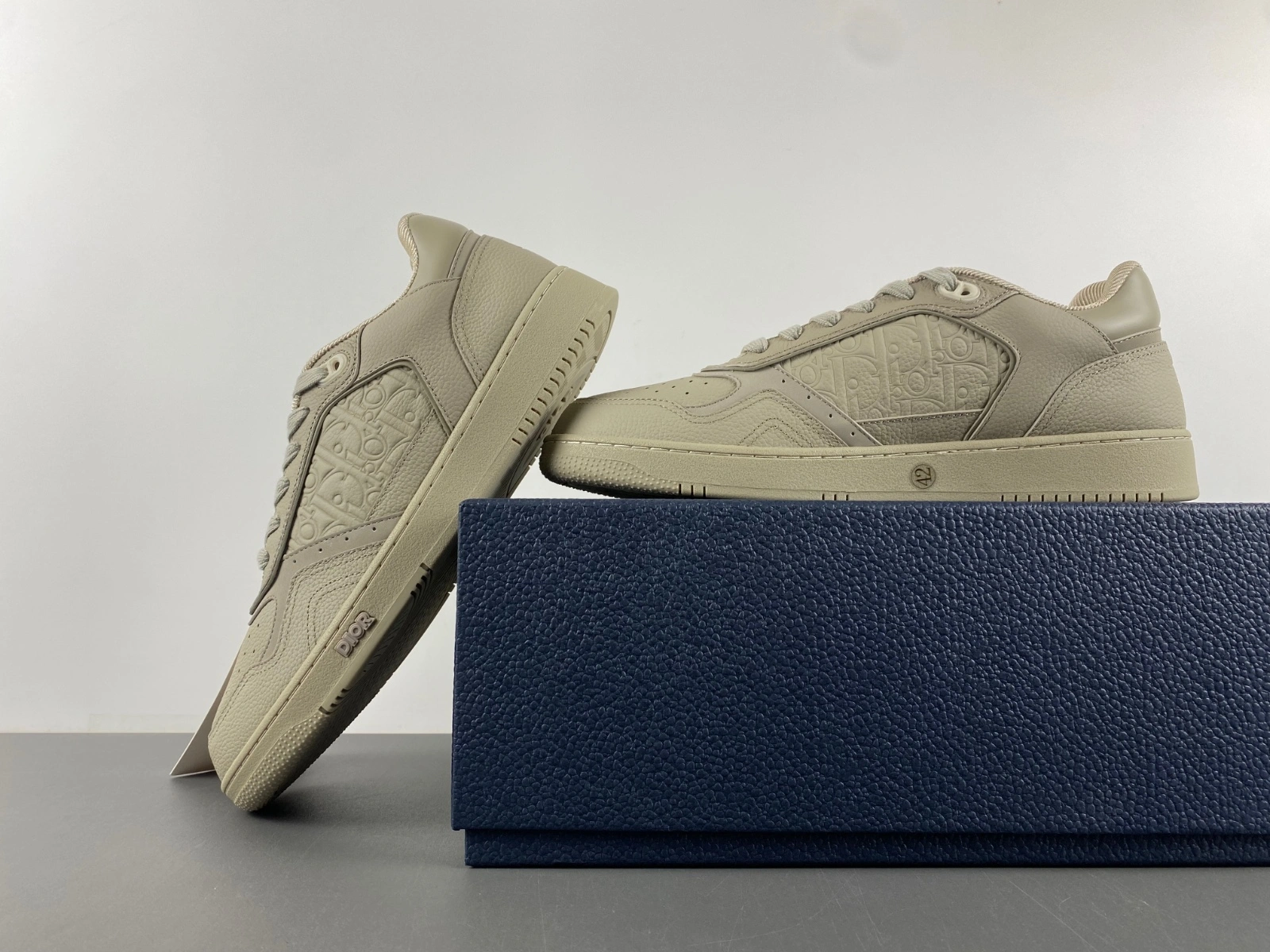 Reliable D*ior Top Sneaker Low RR 20250410- 5630