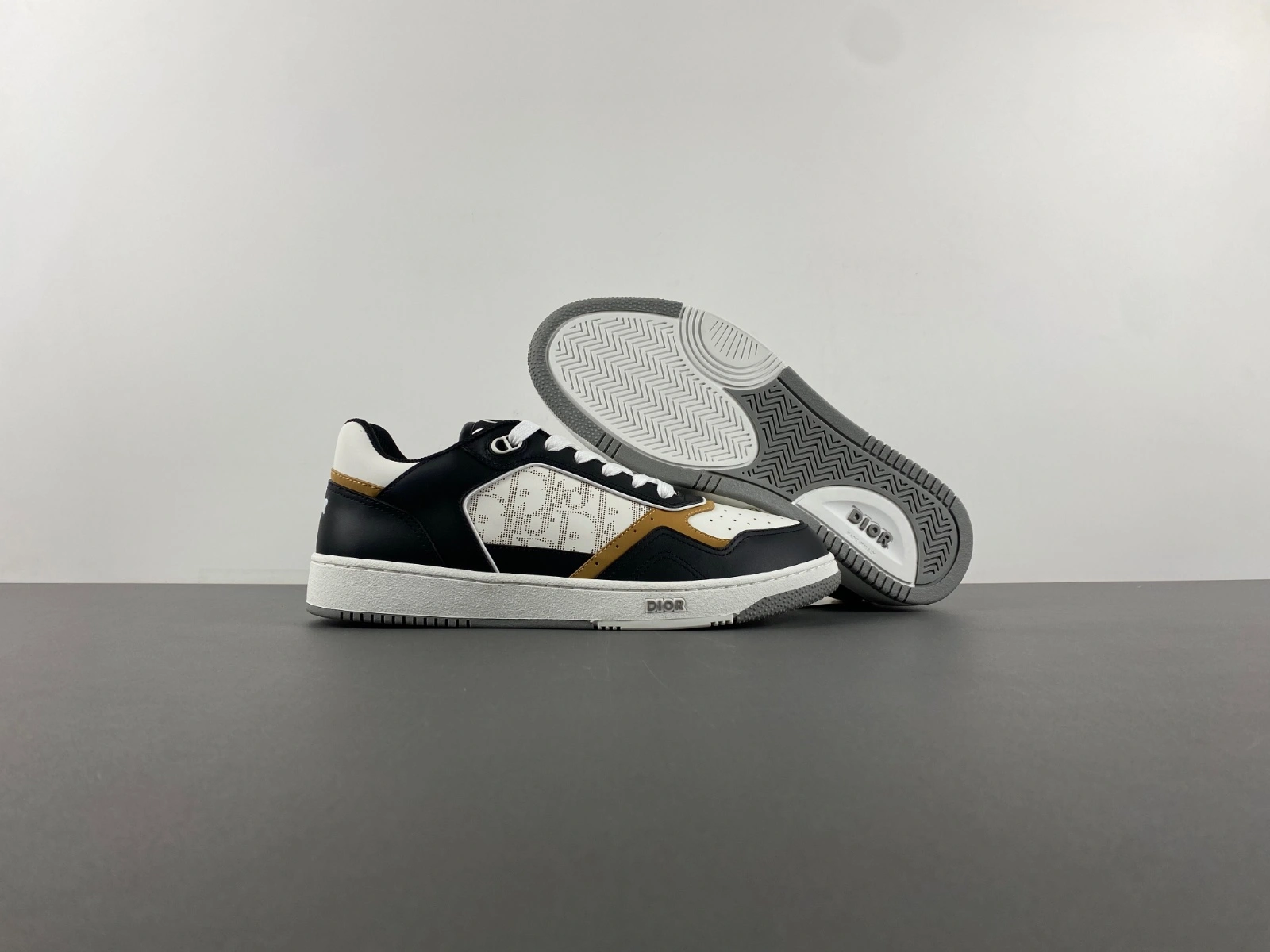 D*ior Top Sneaker Low RR 20250430- Durable 5560