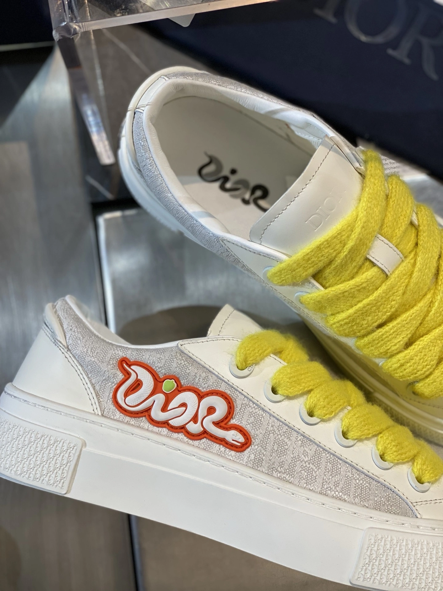 UrbanStyle D*ior Top Sneaker RR 20250417- 5592