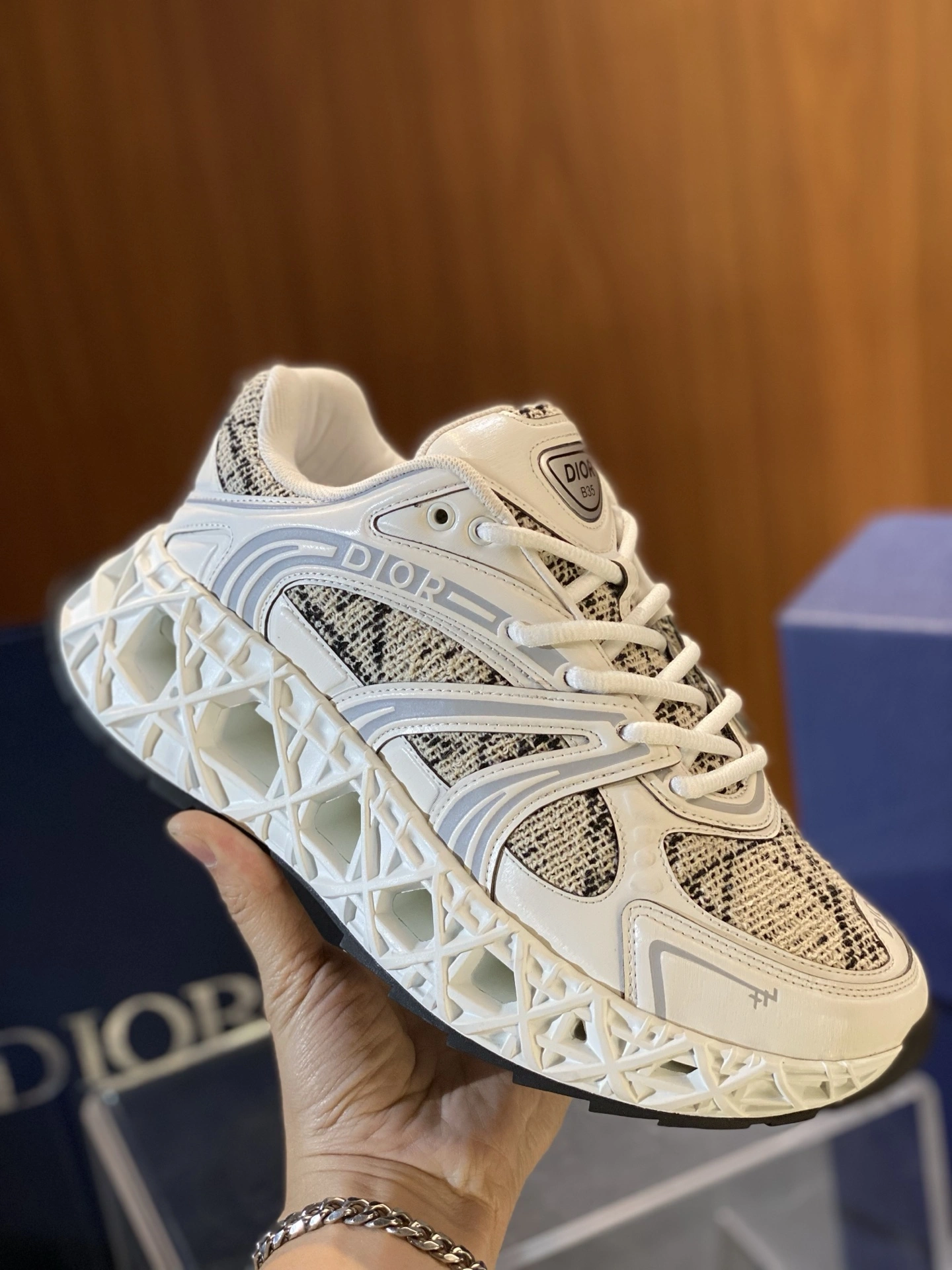 D*ior Top Sneaker RR 20250417- Elegant 5591