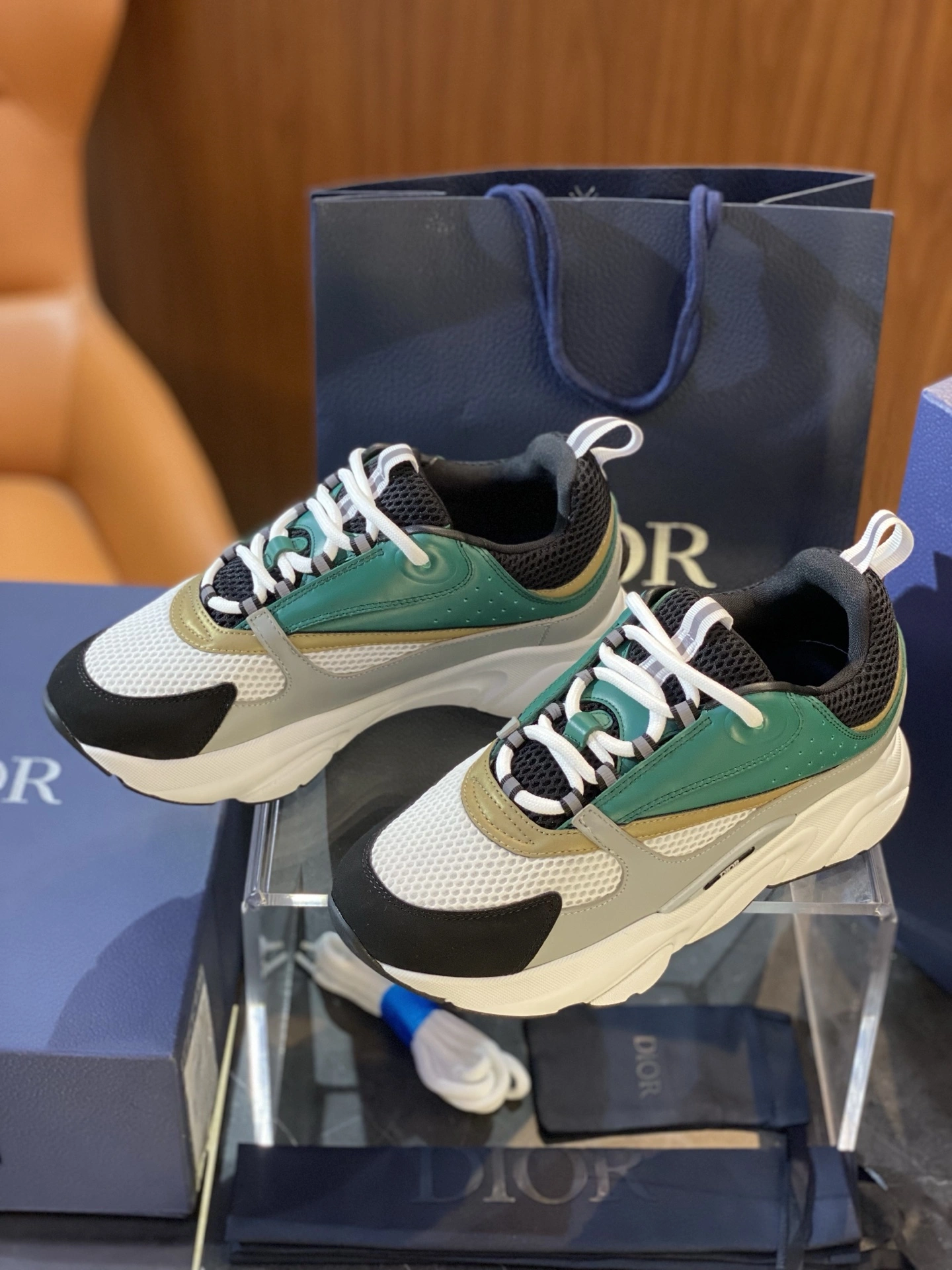 WrinkleFree D*ior Top Sneaker RR 20250417- 5578