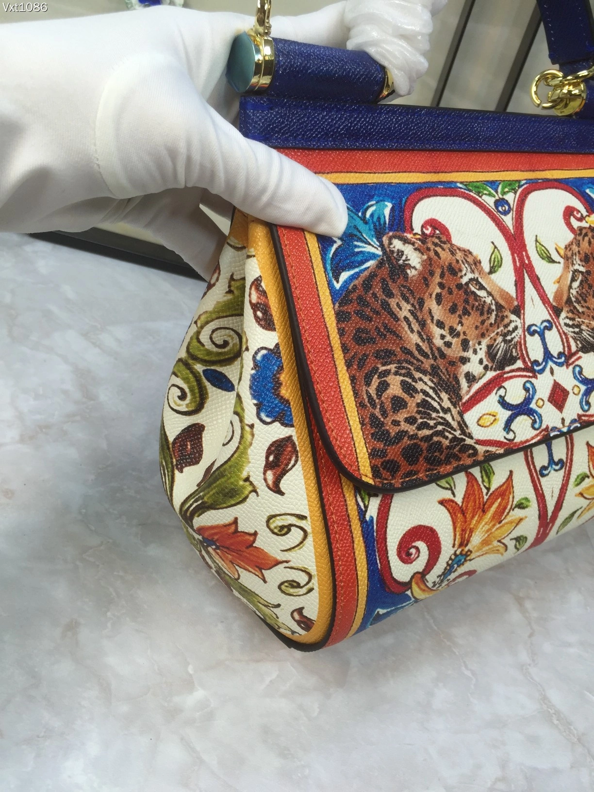 D*olce&G*abbana Top Bag 25*20*12cm Versatile 9701