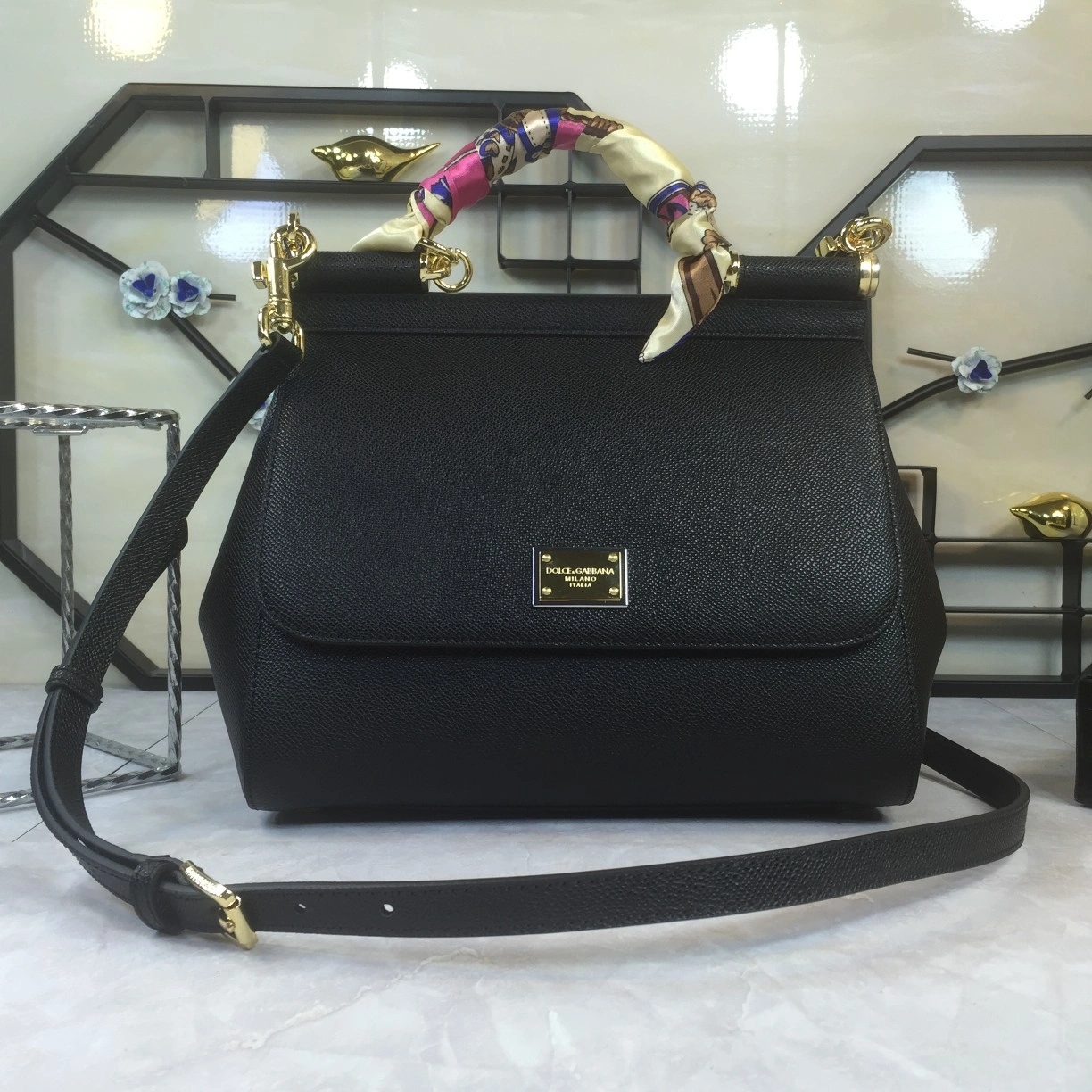 D*olce&G*abbana Top Bag Sophisticated 9692