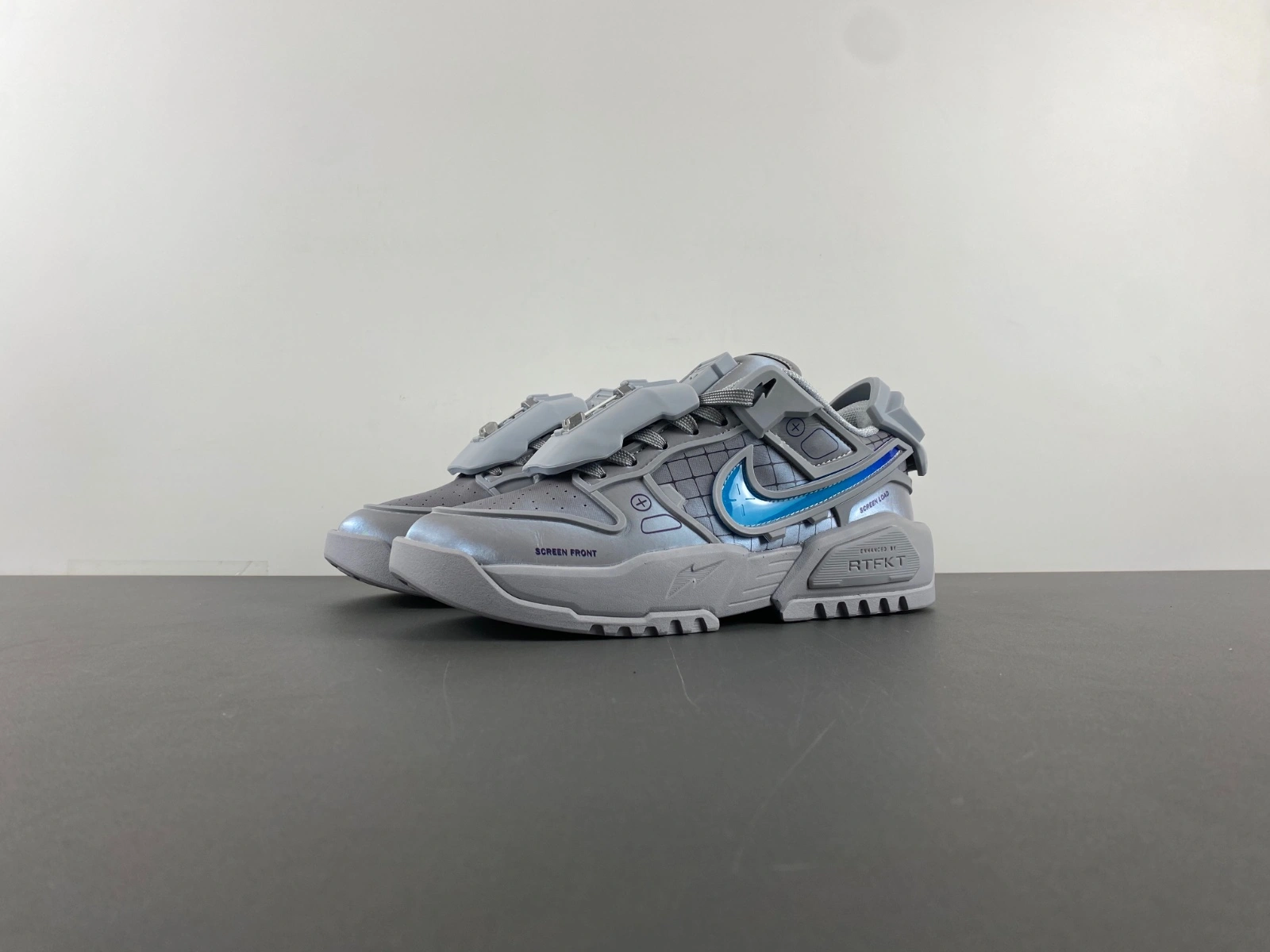 EasyCare Dunk Genesis Low RTFKT OG (Edition of 6841) HF0438- 13
