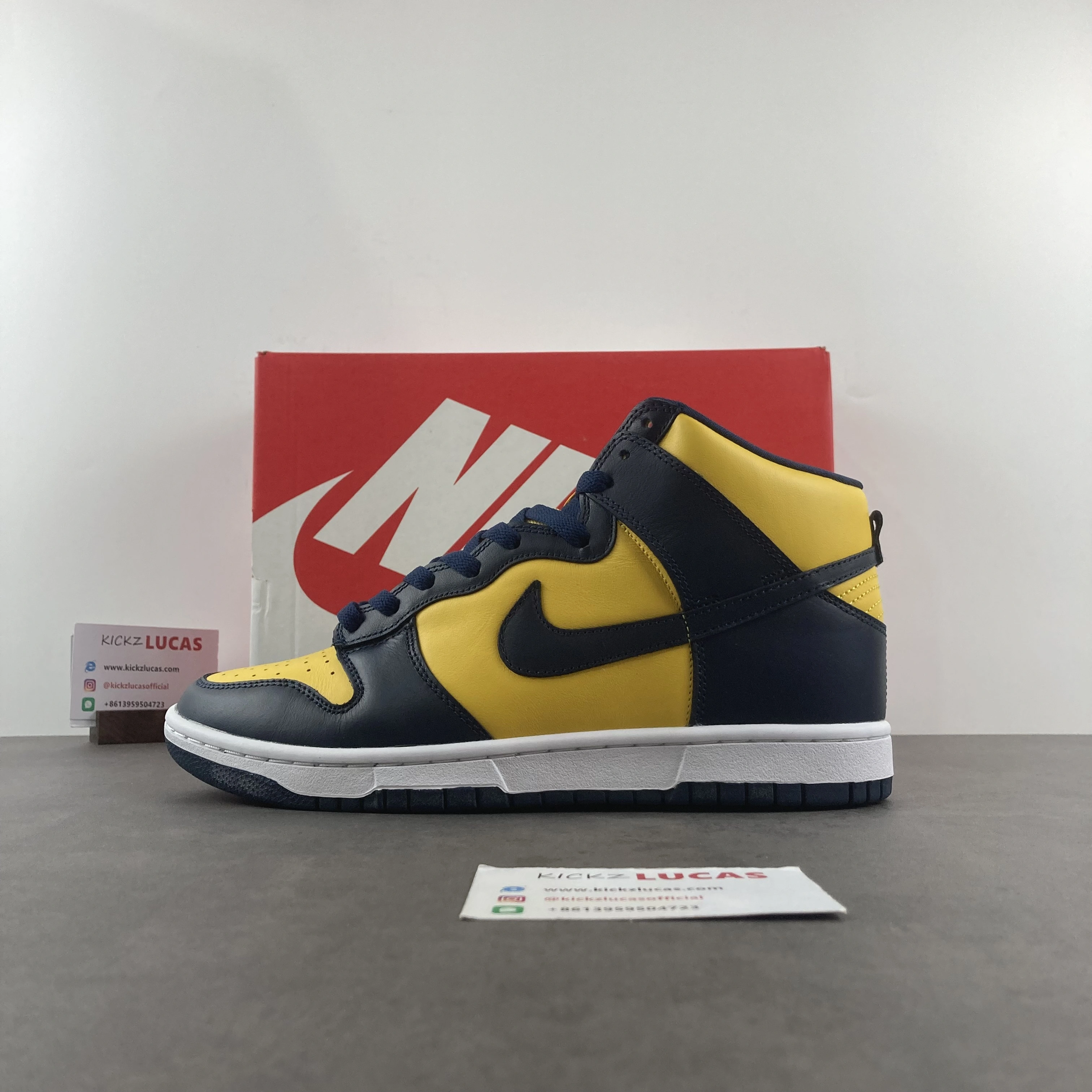 Dunk High Michigan CZ8149- Tailored 282