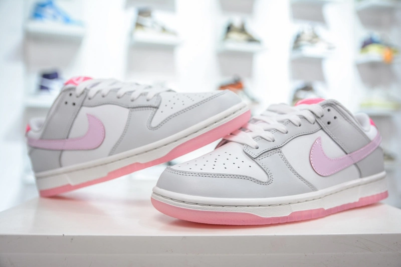 Packable Dunk Low 520 Pack Pink FN3451- 137