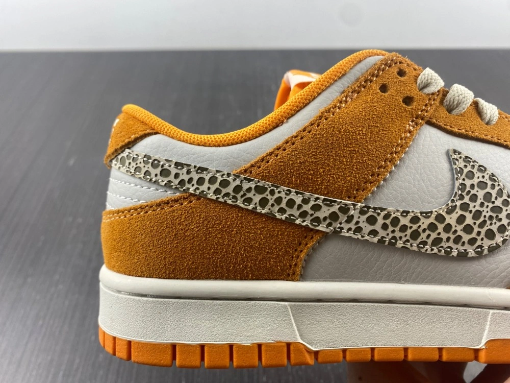 Effortless Dunk Low AS Safari Swoosh Kumquat DR0156- 326