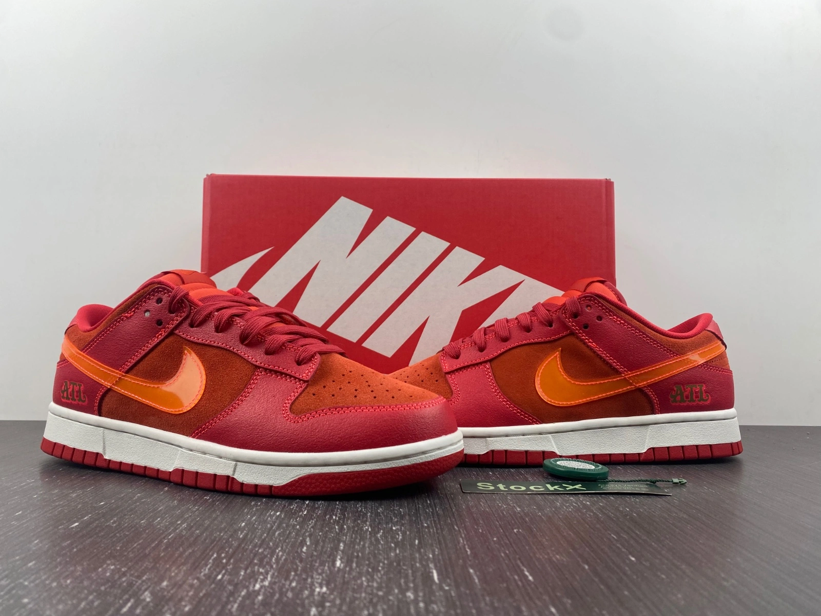 Dunk Low ATL FD0724- MoistureWicking 204