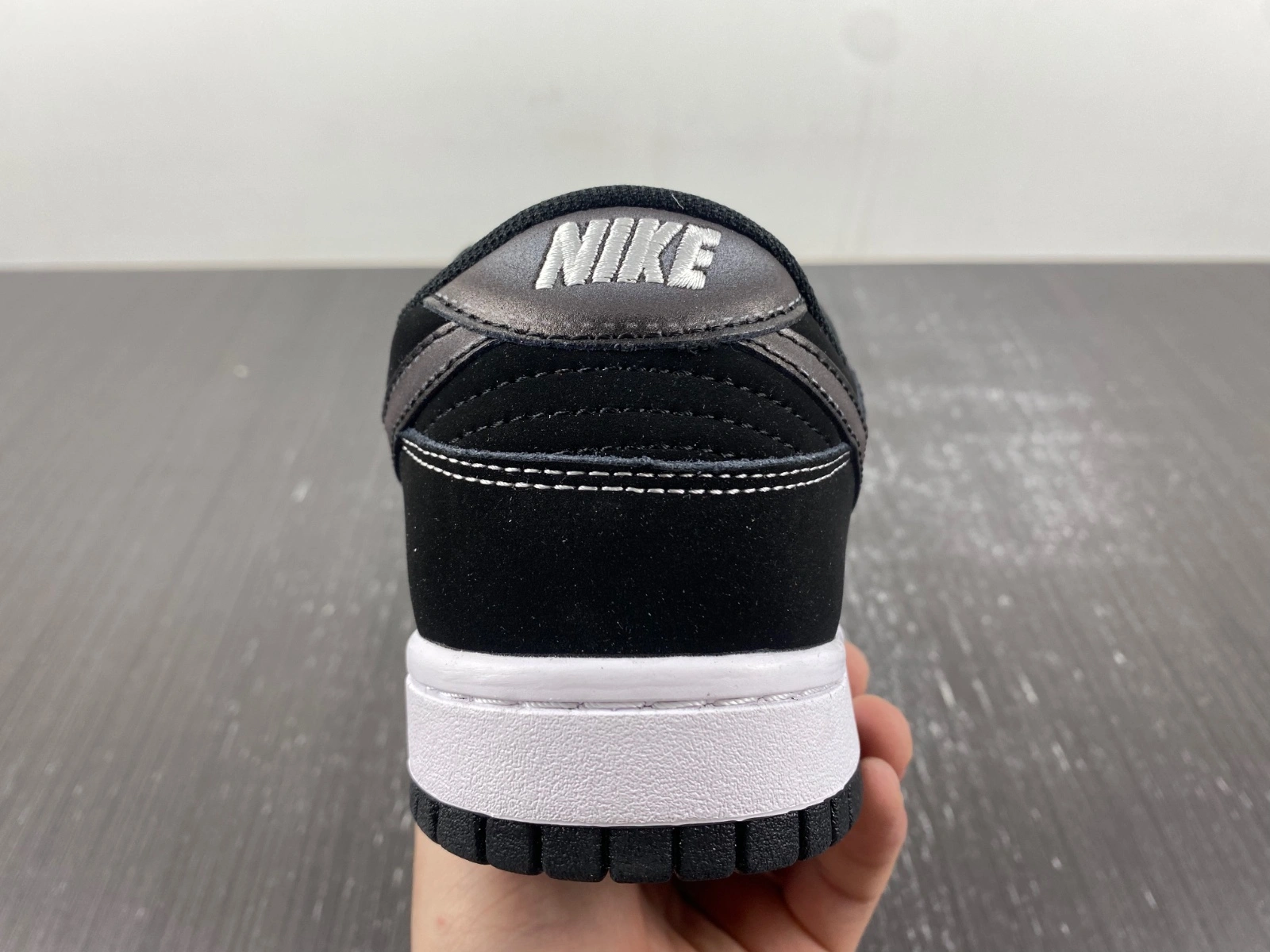 Dunk Low Airbrush Swoosh Black FD6923- SoftTouch 141