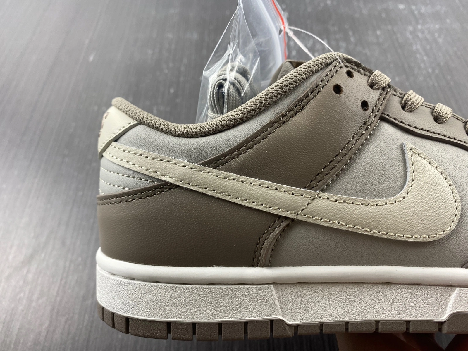 Dunk Low Bone Beige FD0792- DailyWear 296