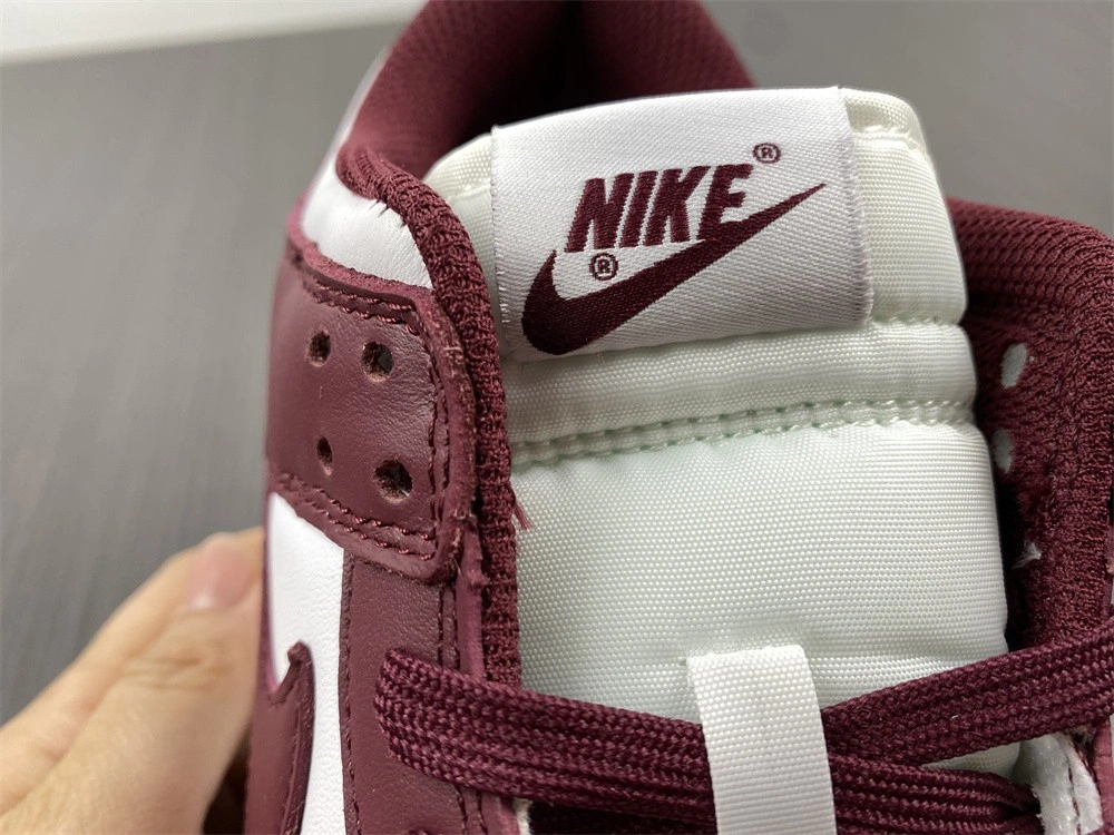 Dunk Low Bordeaux DD1503- Snug 524