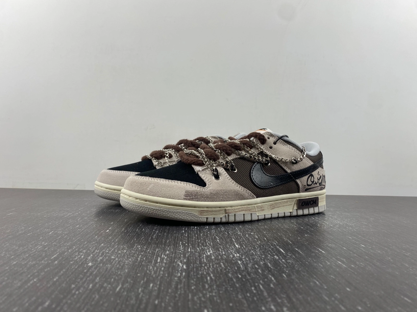 Dunk Low Brown DO9776- FlexibleFit 46
