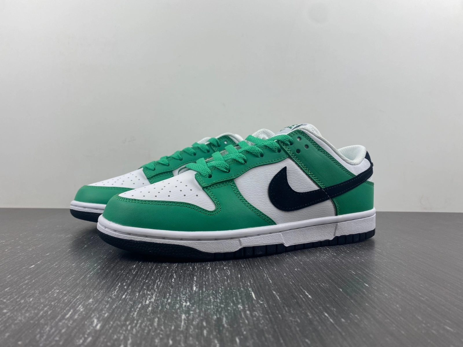 Dunk Low Celtics FN3612- Soft 164