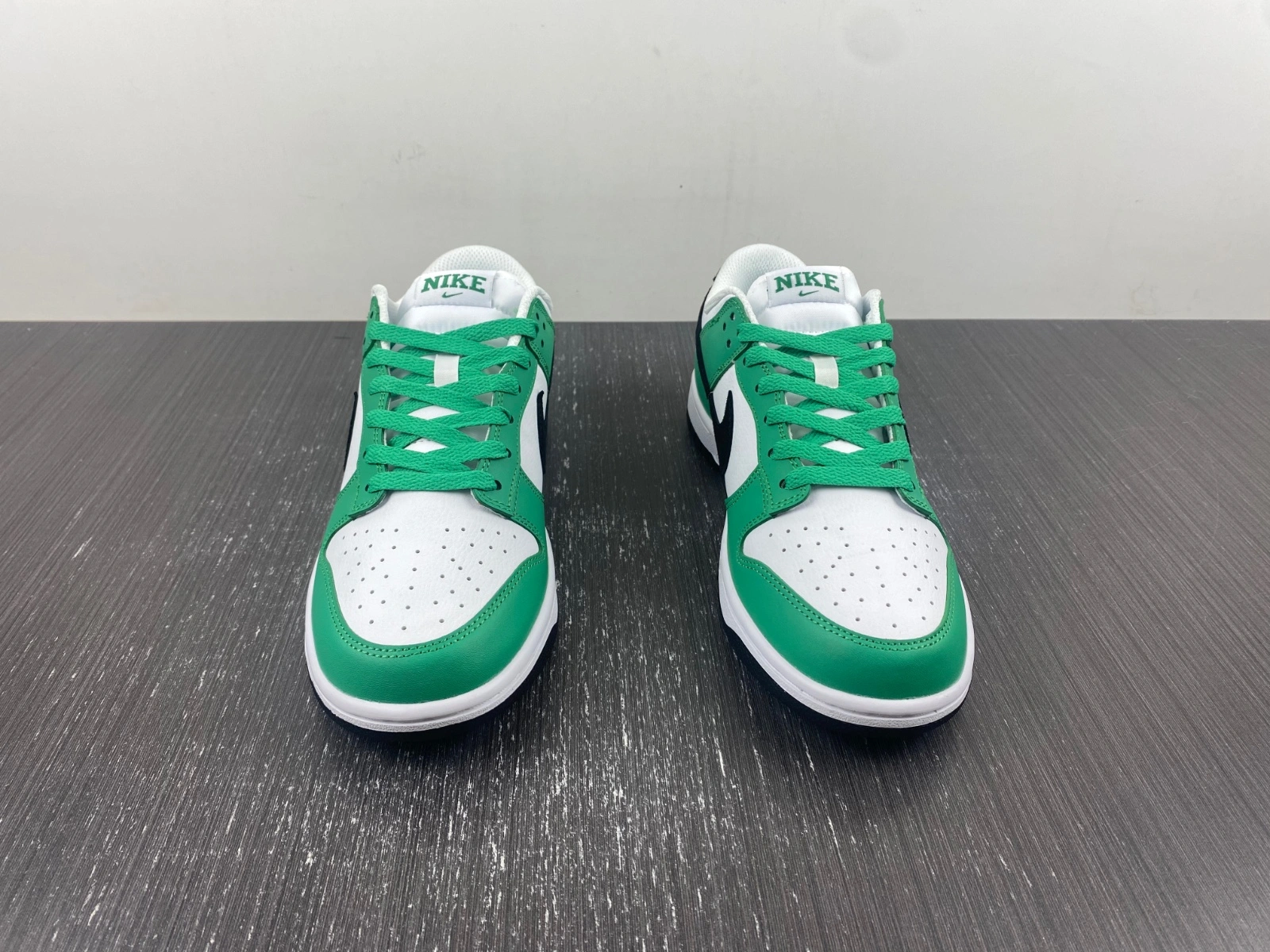 Dunk Low Celtics FN3612- Soft 164