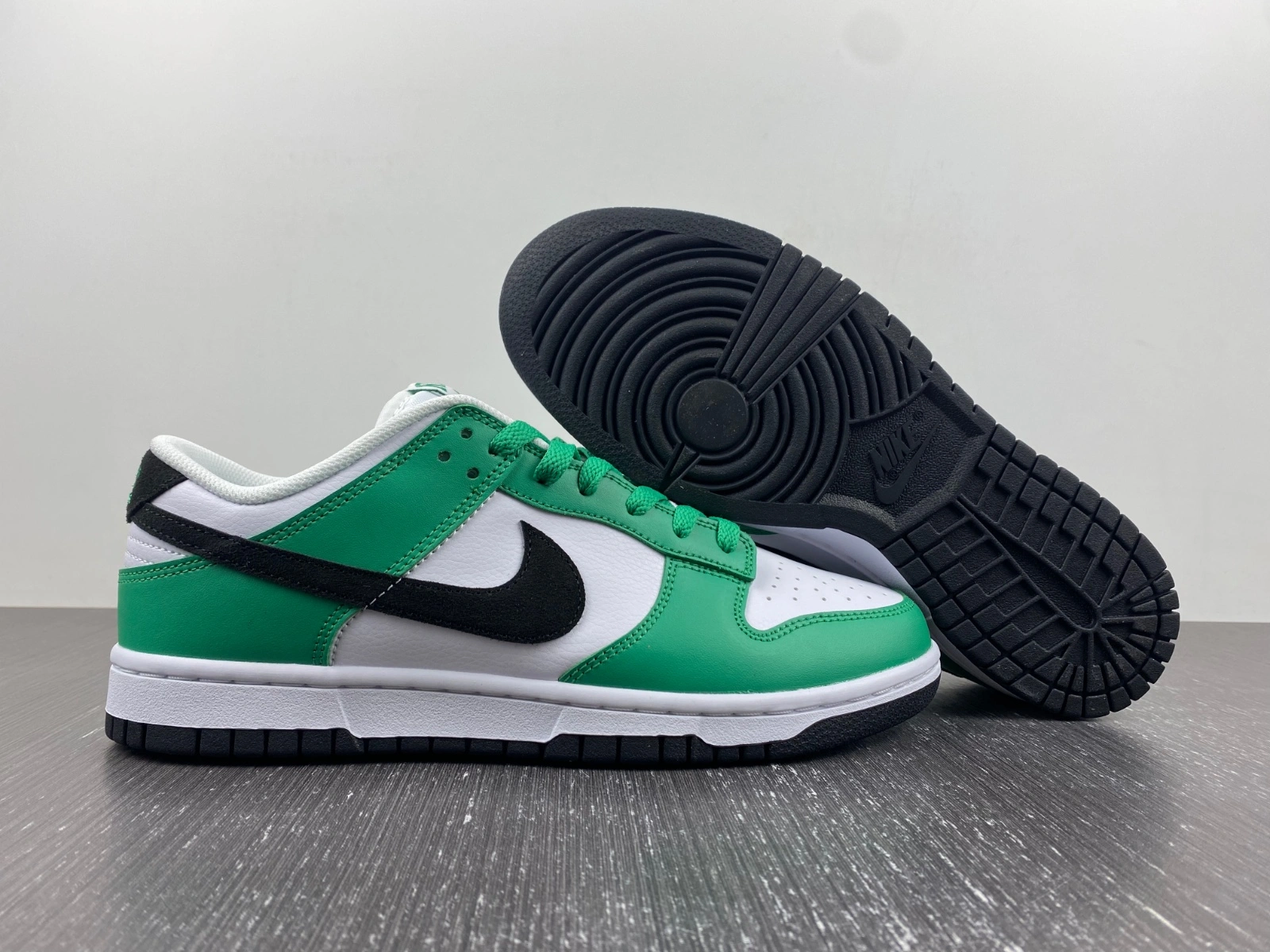 Dunk Low Celtics FN3612- WaterResistant 214