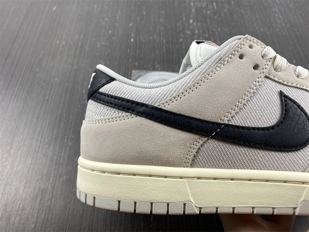 RelaxedFit Dunk Low Certified Fresh DO9776- 340