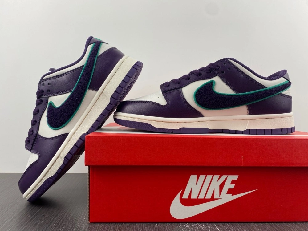 Dunk Low Chenille Swoosh DQ7683- FreshLook 330