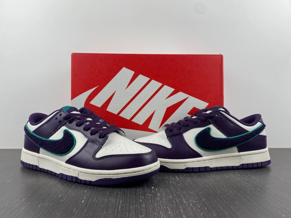 Dunk Low Chenille Swoosh DQ7683- FreshLook 330