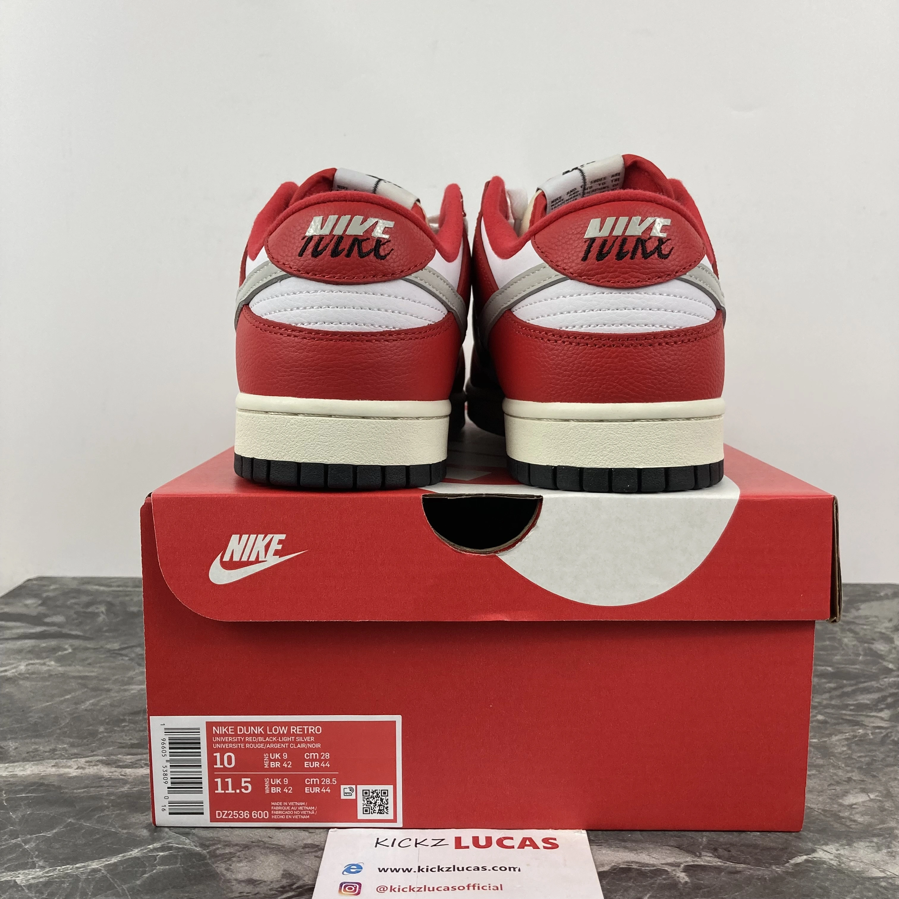 SportInspired Dunk Low Chicago Split DZ2536- 230