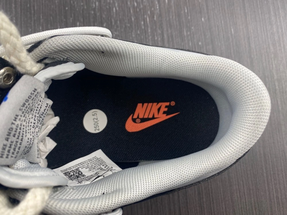 Timeless Dunk Low Customized Black DD3363- 343