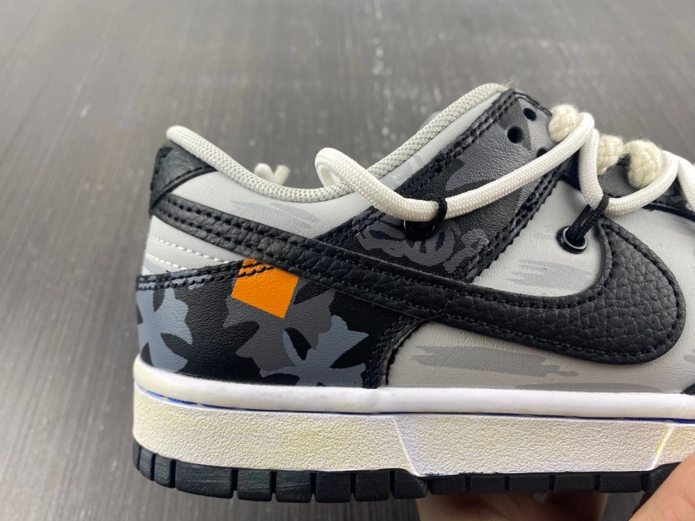 Timeless Dunk Low Customized Black DD3363- 343