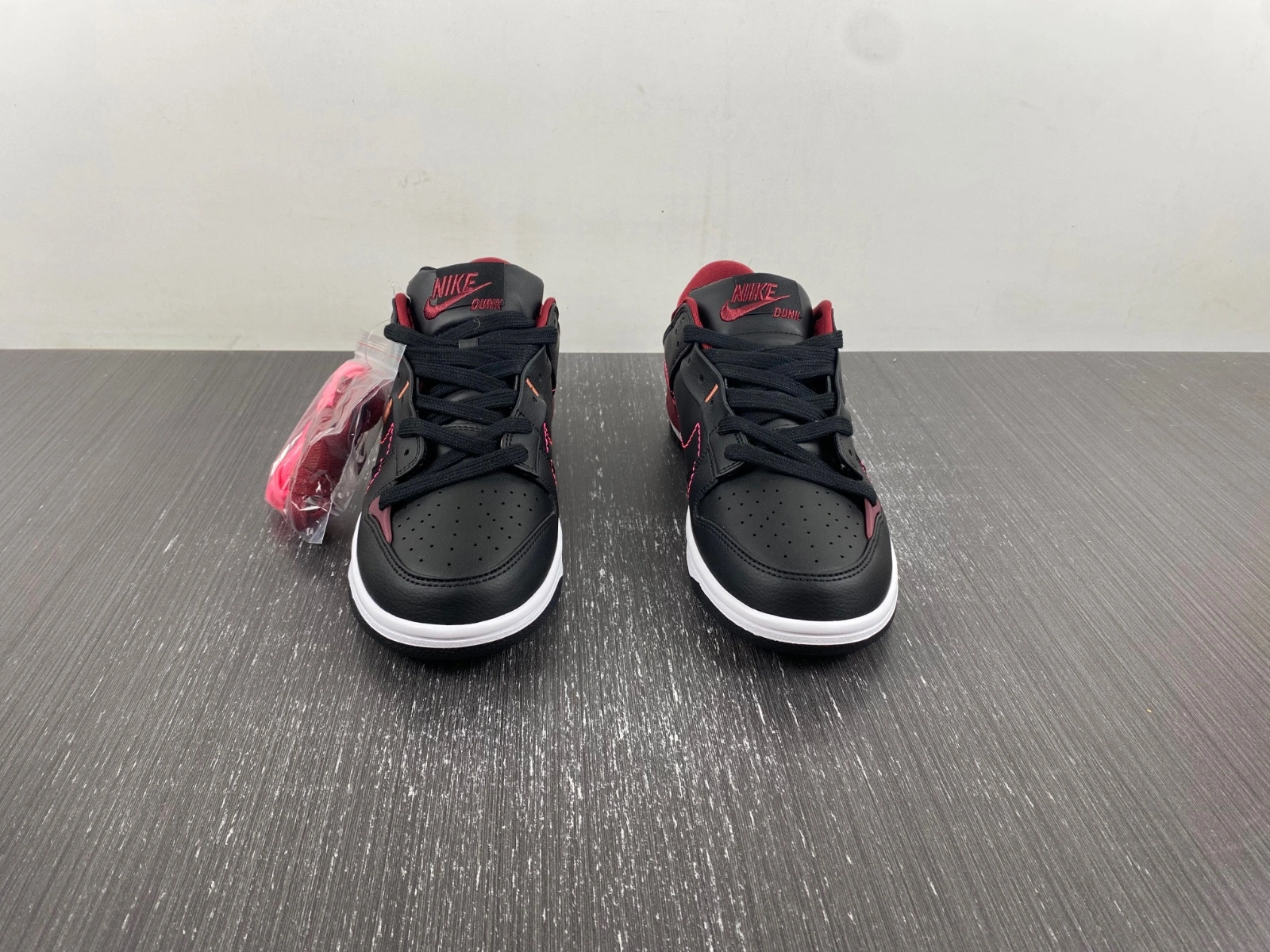 QuickDry Dunk Low Disrupt 2 Black Dark Beetroot DH4402- 77