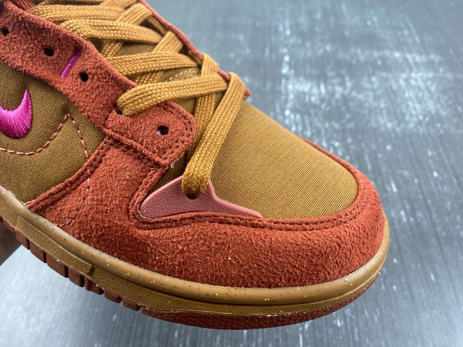 Dunk Low Disrupt 2 Desert Bronze Pink Prime DH4402- WrinkleFree 80