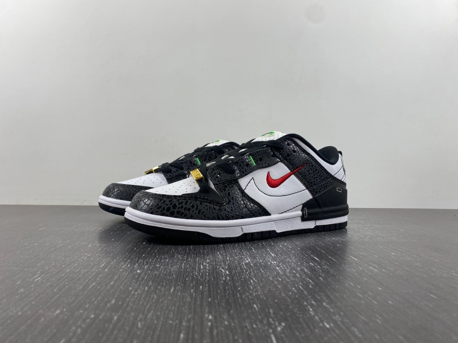 SunProtective Dunk Low Disrupt 2 Just Do It Snakeskin DV1490- 75