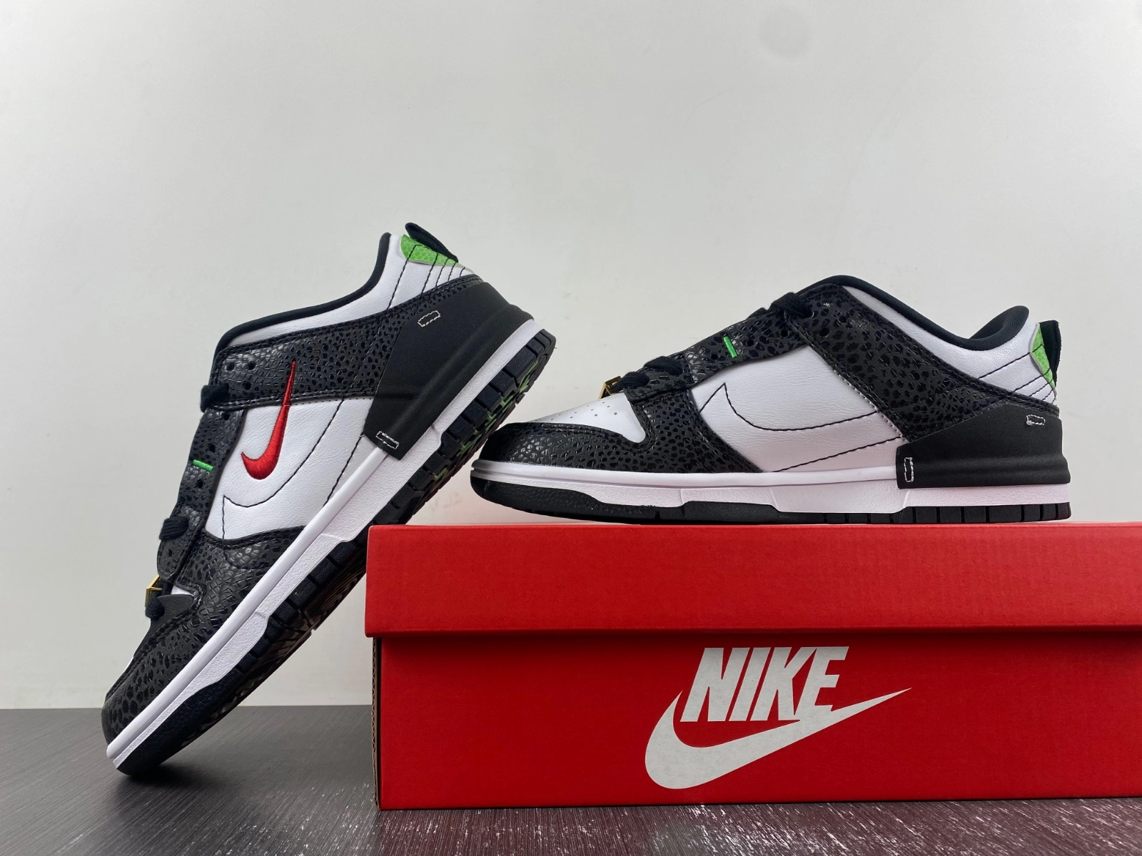 SunProtective Dunk Low Disrupt 2 Just Do It Snakeskin DV1490- 75