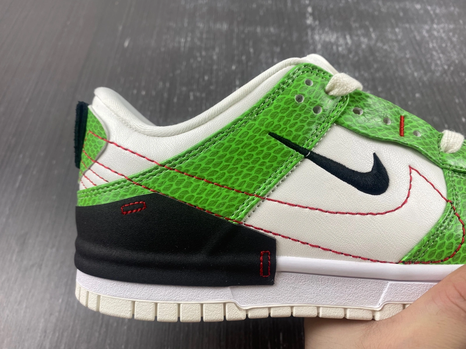 Unique Dunk Low Disrupt 2 Just Do It Snakeskin Green DV1491- 72