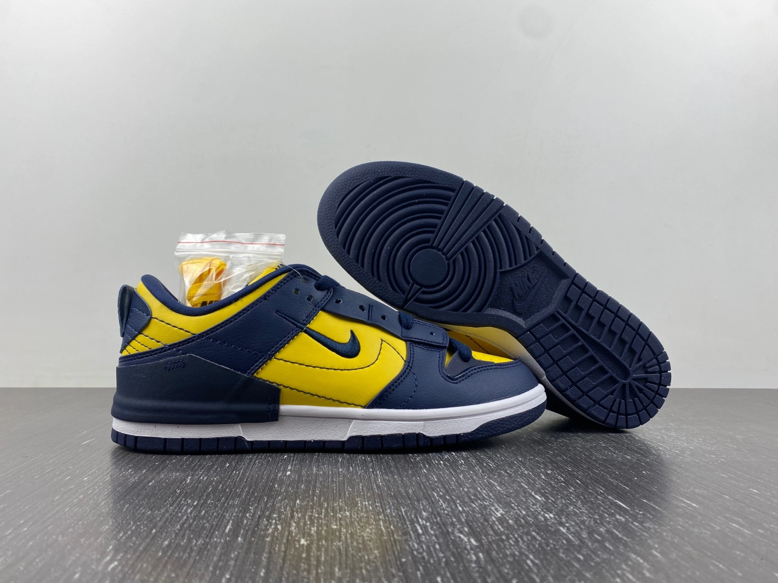 Dunk Low Disrupt 2 Michigan DV4024- Functional 86