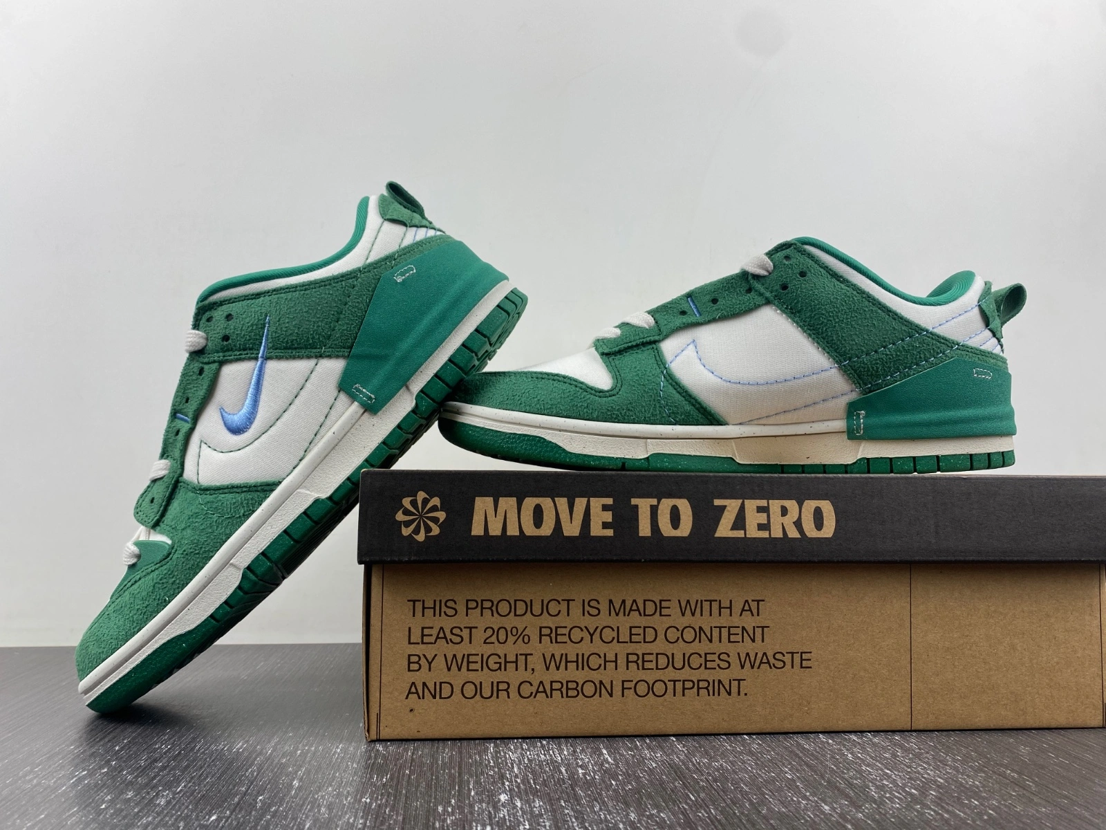 Resilient Dunk Low Disrupt 2 Phantom University Blue DH4402- 85