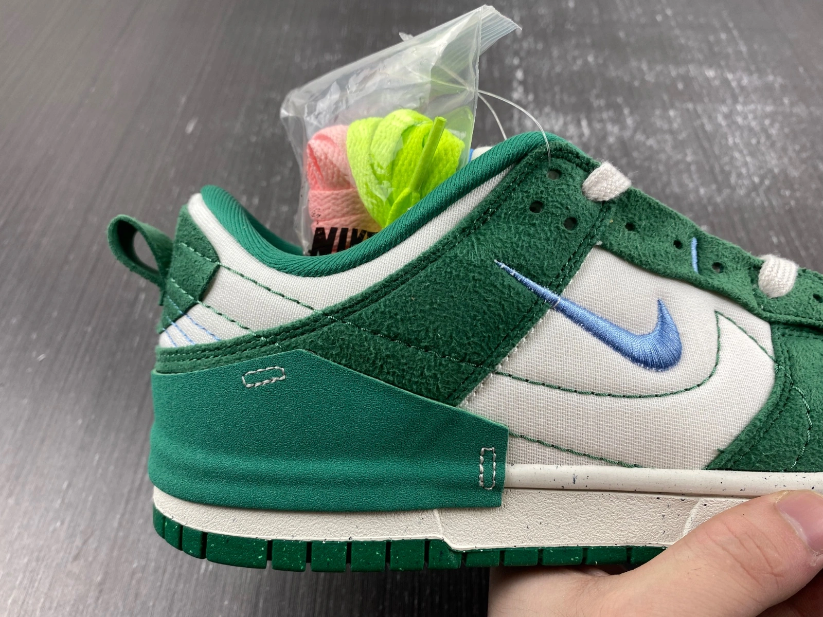 Resilient Dunk Low Disrupt 2 Phantom University Blue DH4402- 85