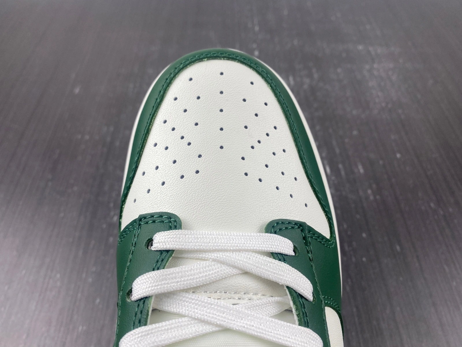 Dunk Low Gorge Green FB7160- OdorResistant 240
