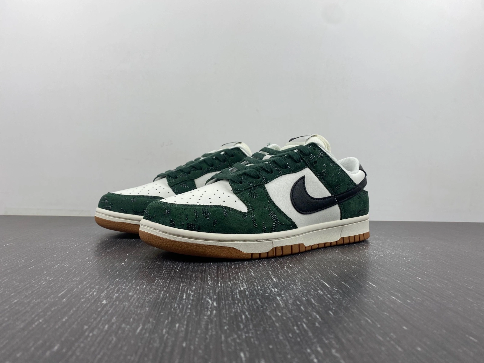 Dunk Low Green Snake FQ8893- Compact 121