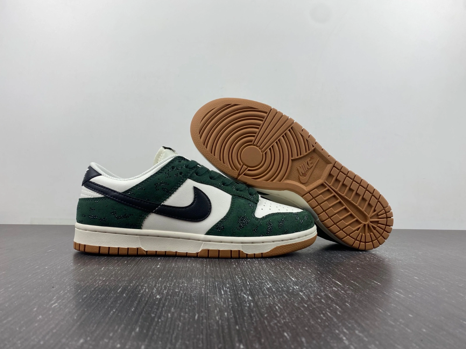 Dunk Low Green Snake FQ8893- Compact 121