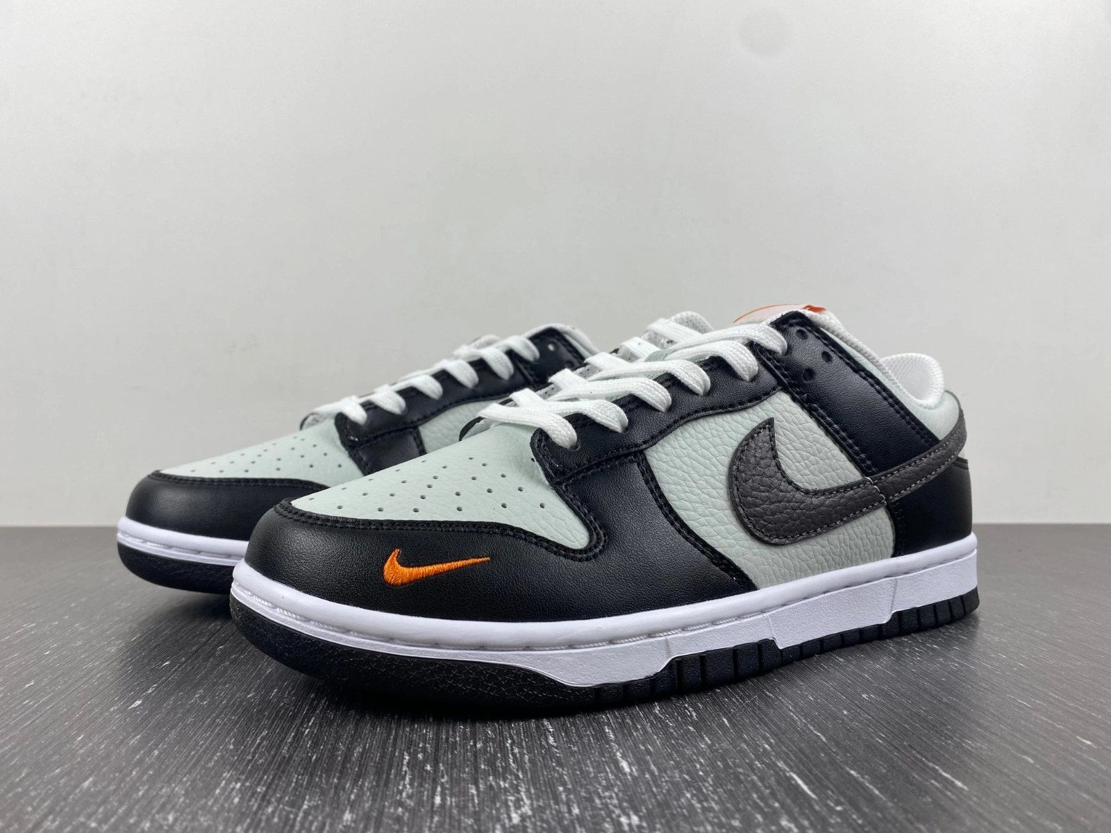 Dunk Low Grey Black Orange Mini Swoosh FN7808- Breathable 183