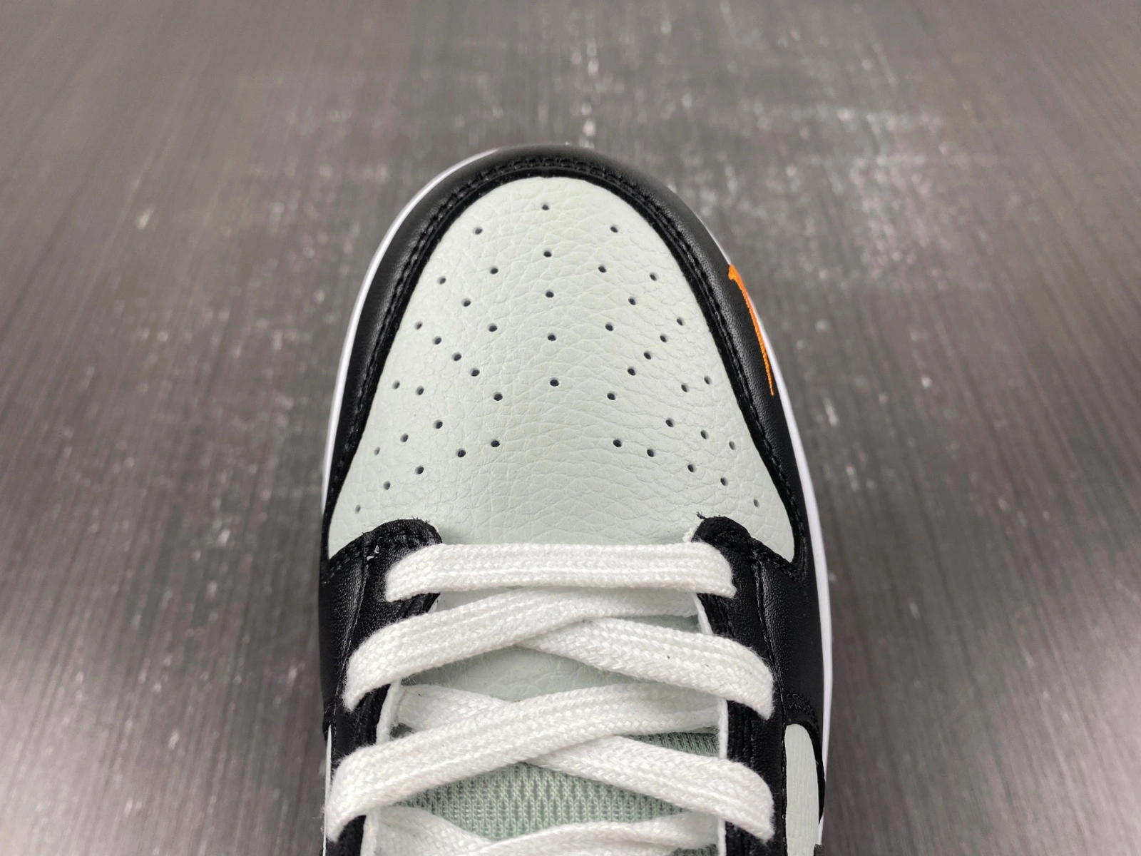 Dunk Low Grey Black Orange Mini Swoosh FN7808- Breathable 183