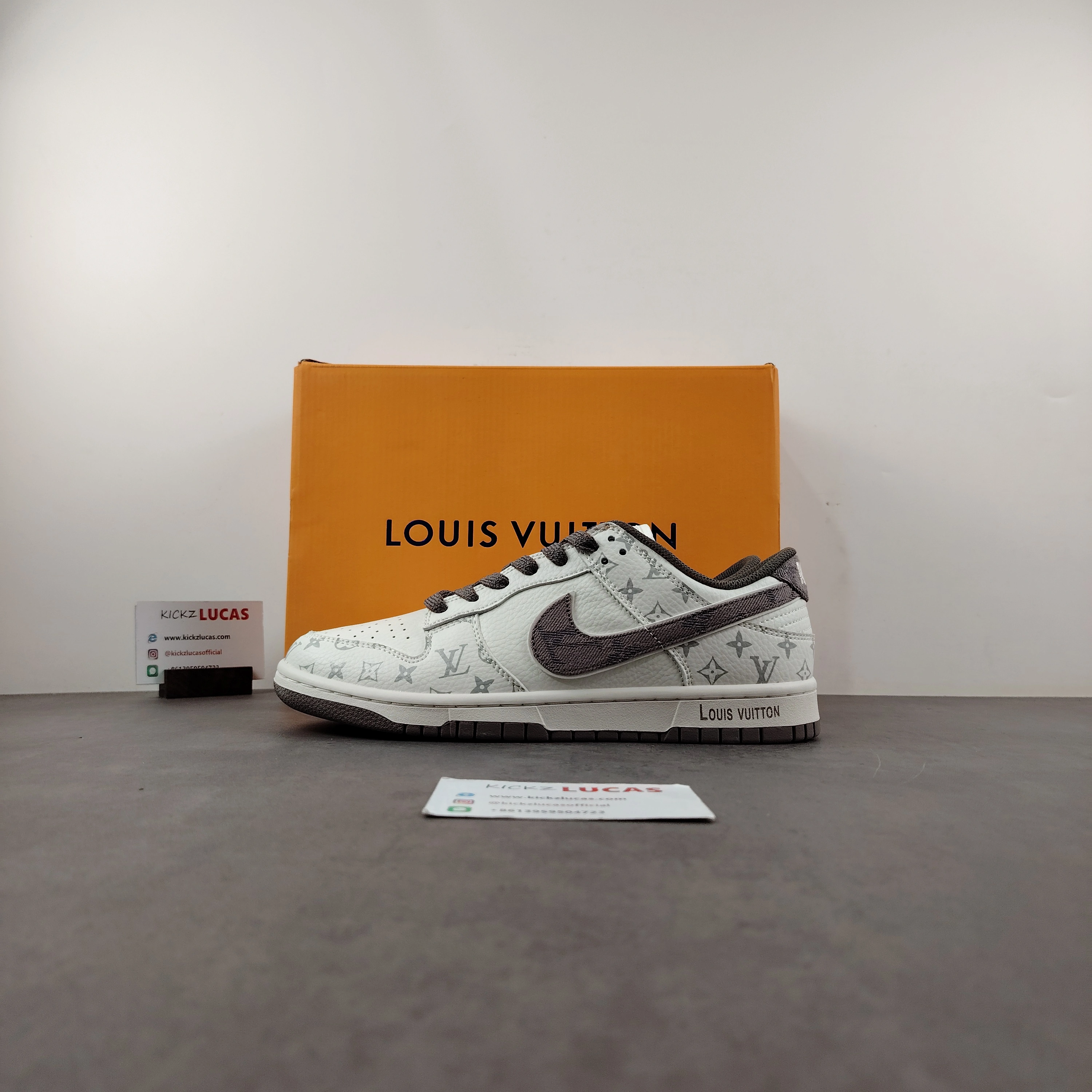 TimelessDesign Dunk Low L*V Custom FC1688- 37