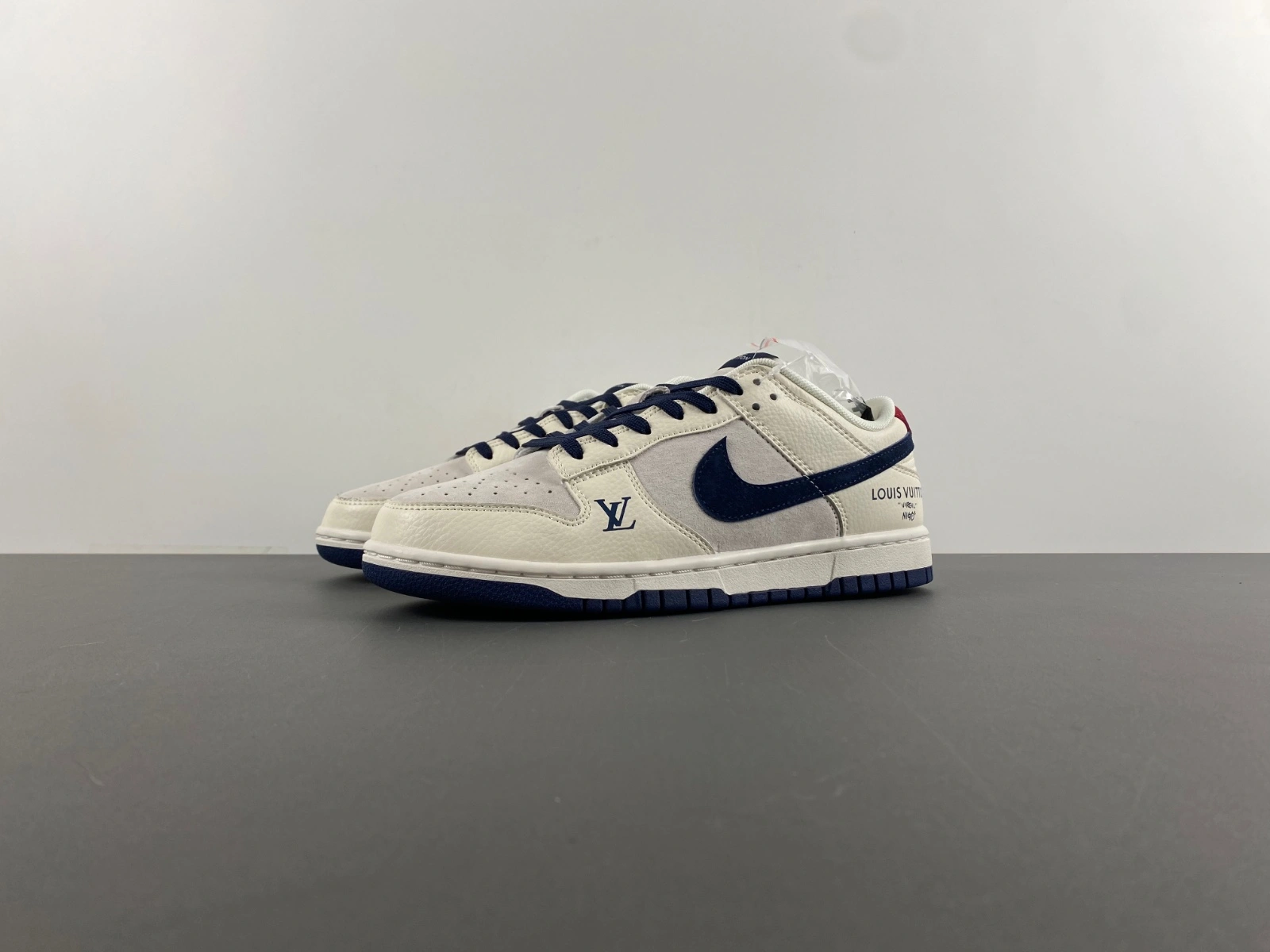 NewStyle Dunk Low L*V Custom FC1688- 24
