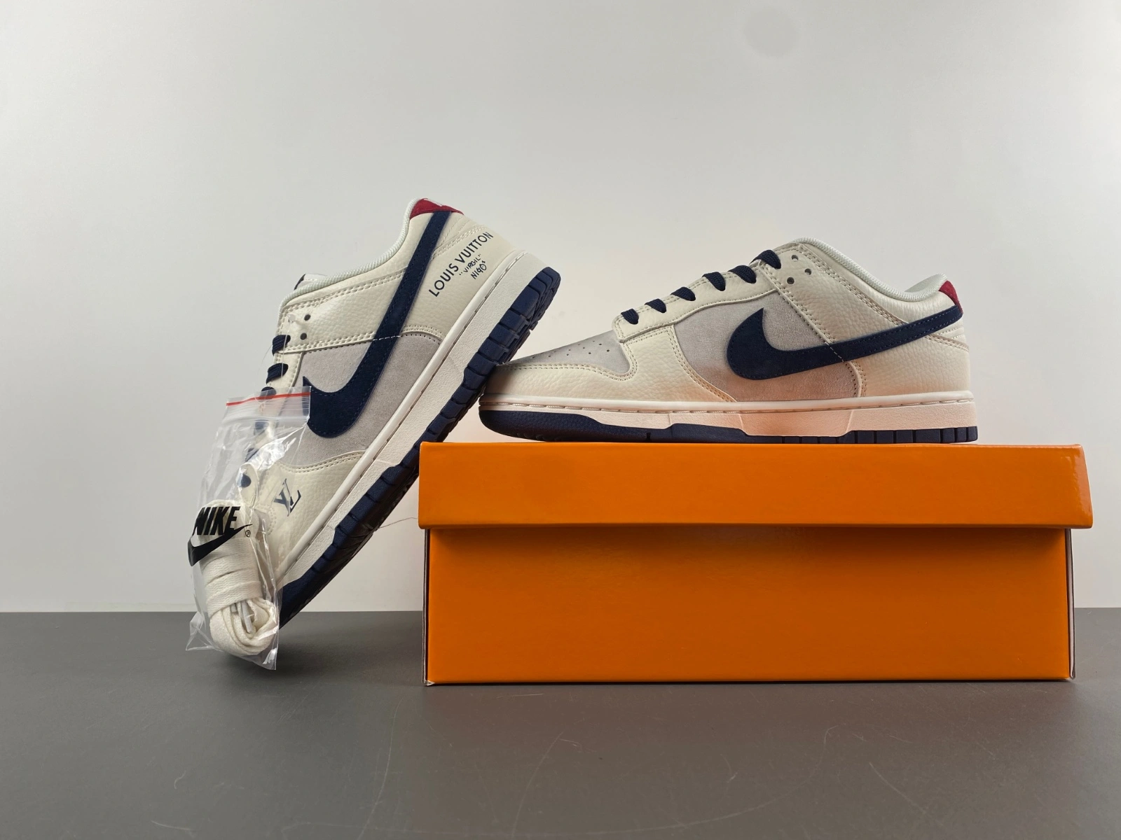 NewStyle Dunk Low L*V Custom FC1688- 24