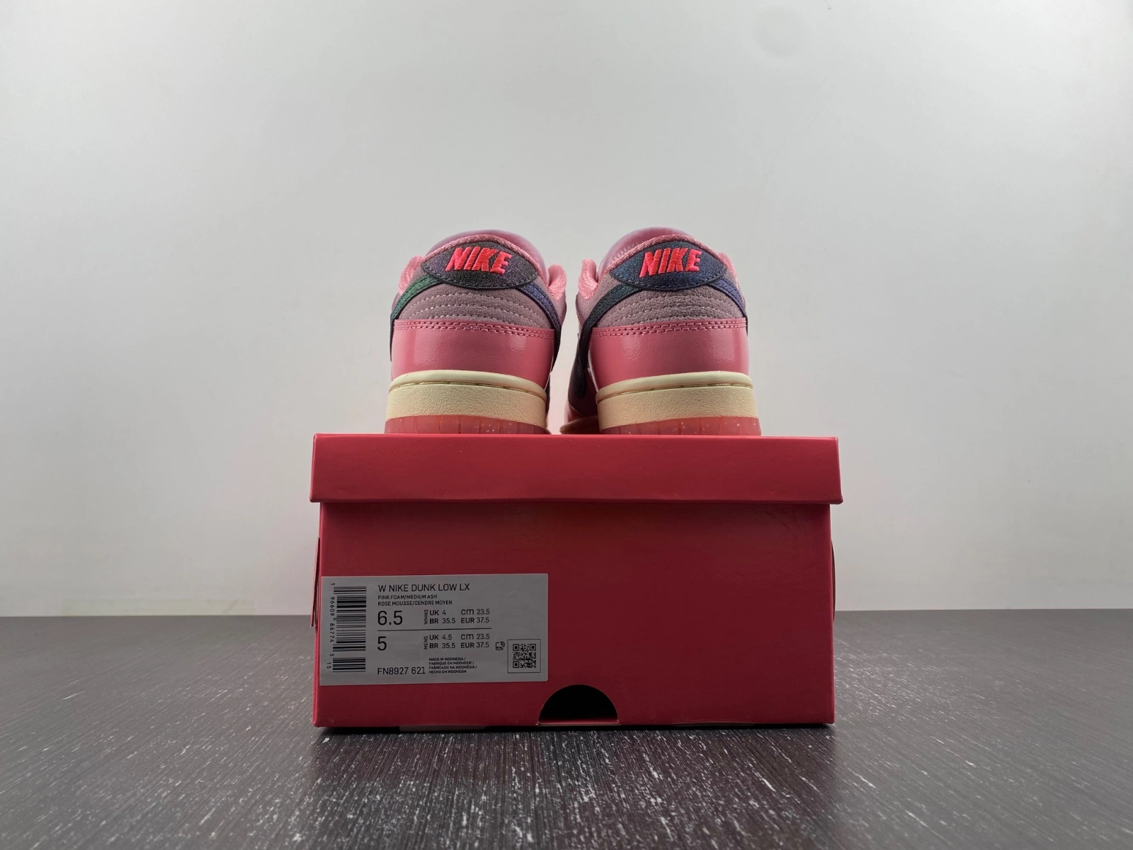 Dunk Low LX Barbie FN8927- MoistureWicking 91