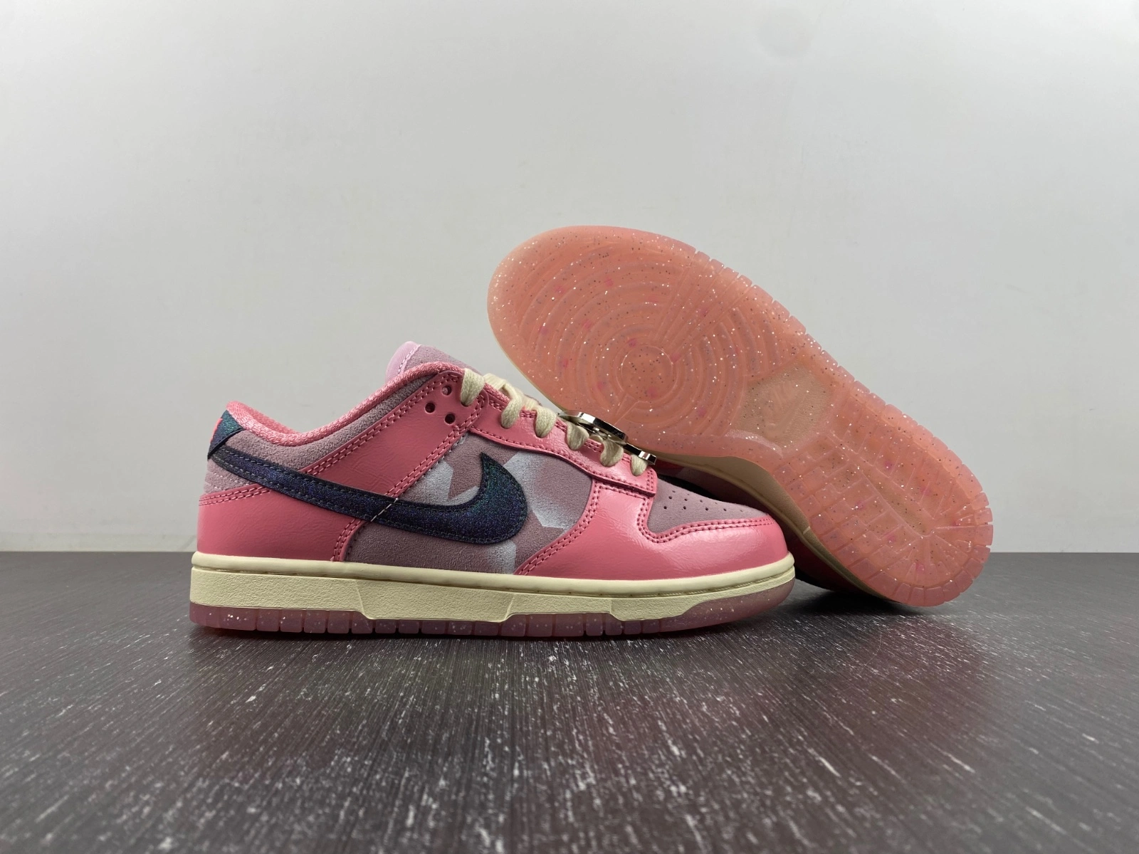 Dunk Low LX Barbie FN8927- MoistureWicking 91