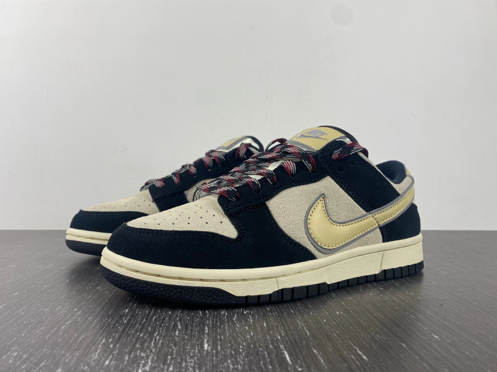 Attractive Dunk Low LX Black Suede Team Gold DV3054- 231