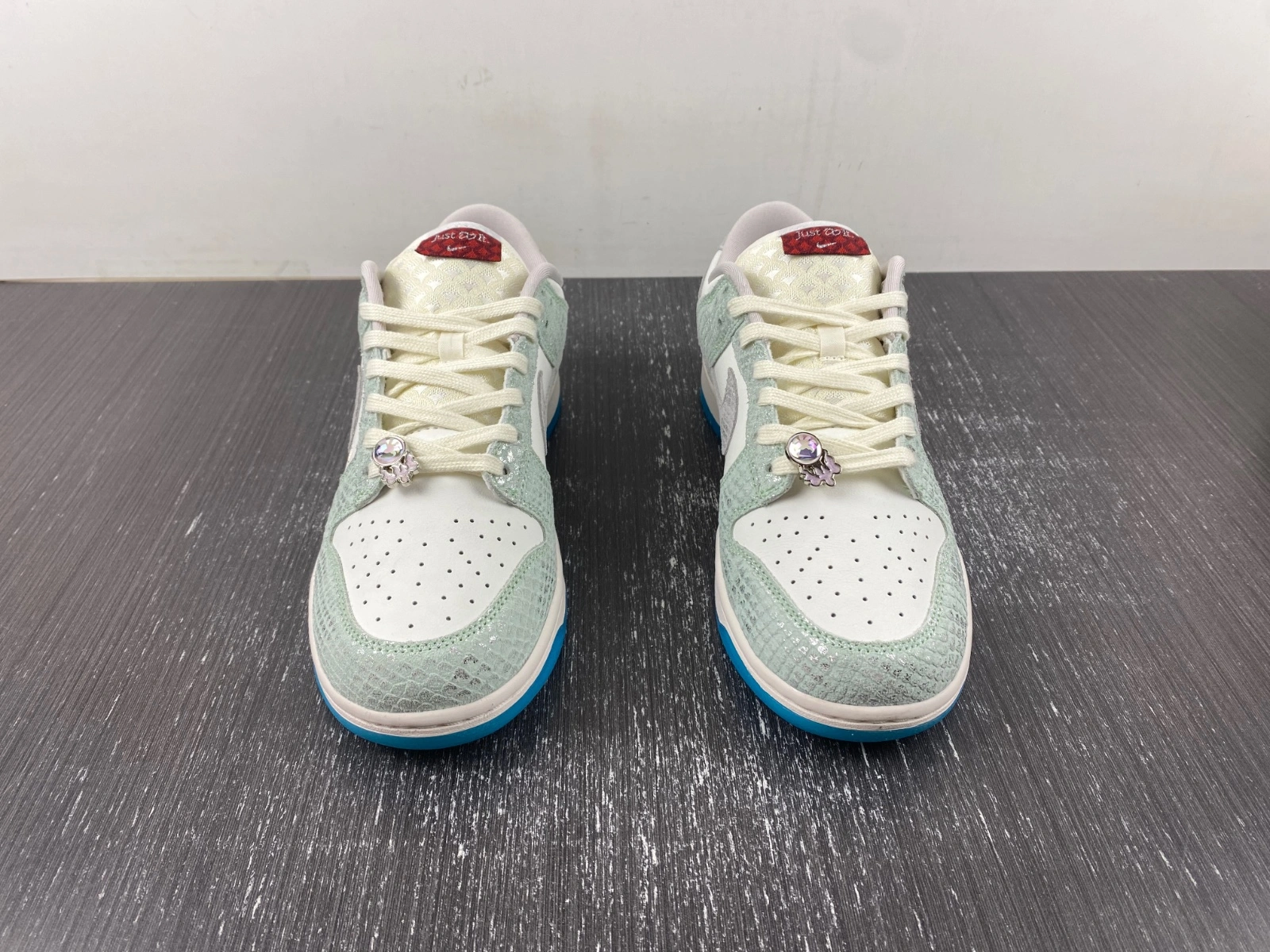 Dunk Low LX Year of the Dragon FZ5065- EyeCatching 33