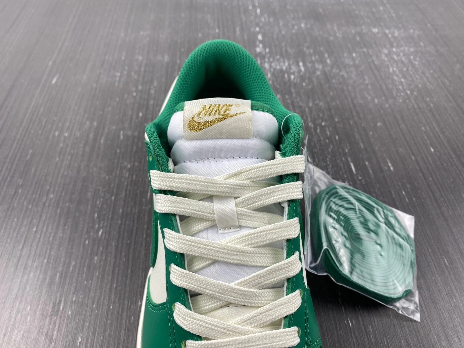 SmartChoice Dunk Low Malachite University Gold FB7173- 274