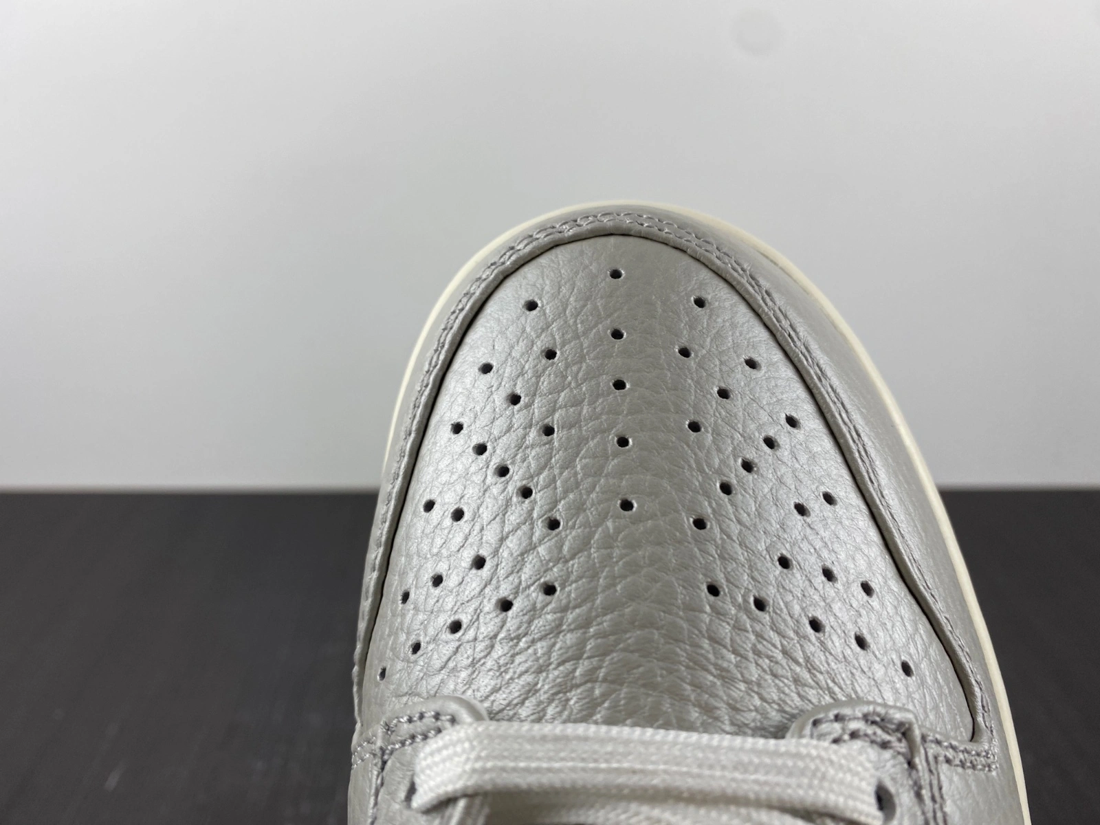 EasyCare Dunk Low Metallic Silver DX3197- 279