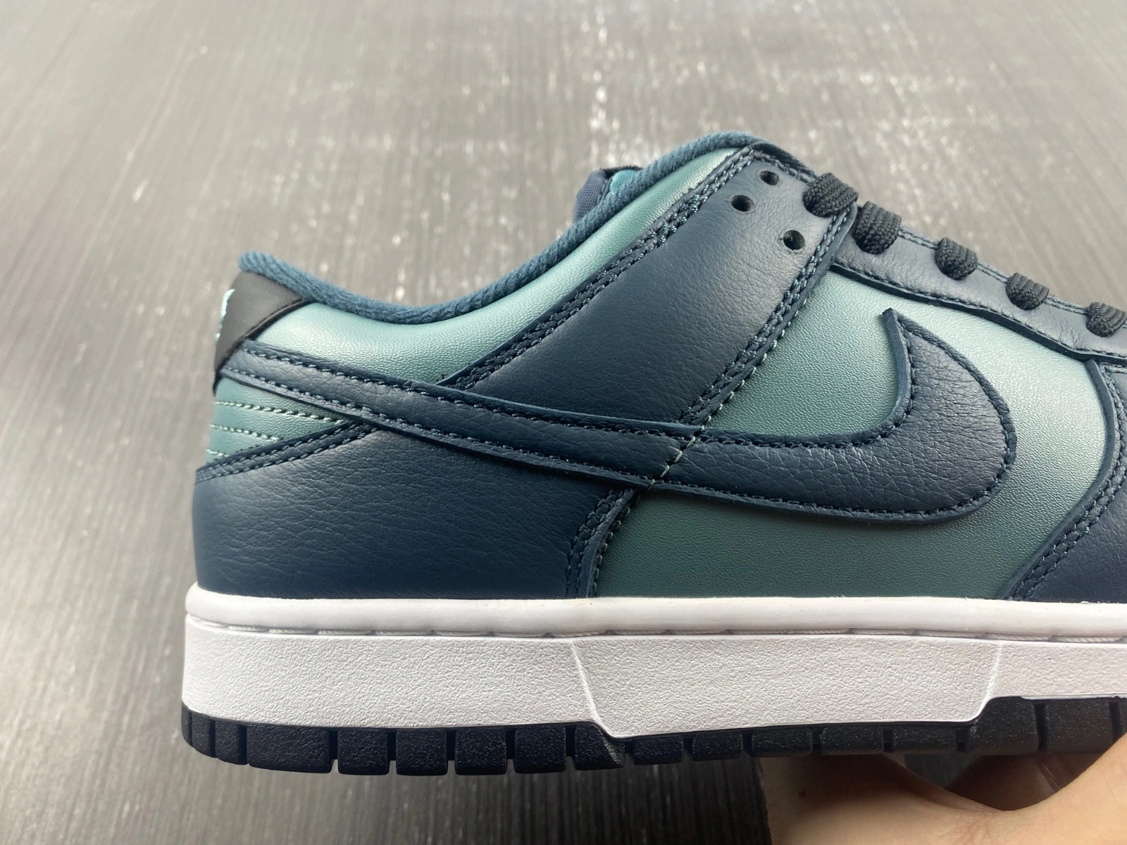 Dunk Low Mineral Slate Armory Navy DR9705- Chic 250