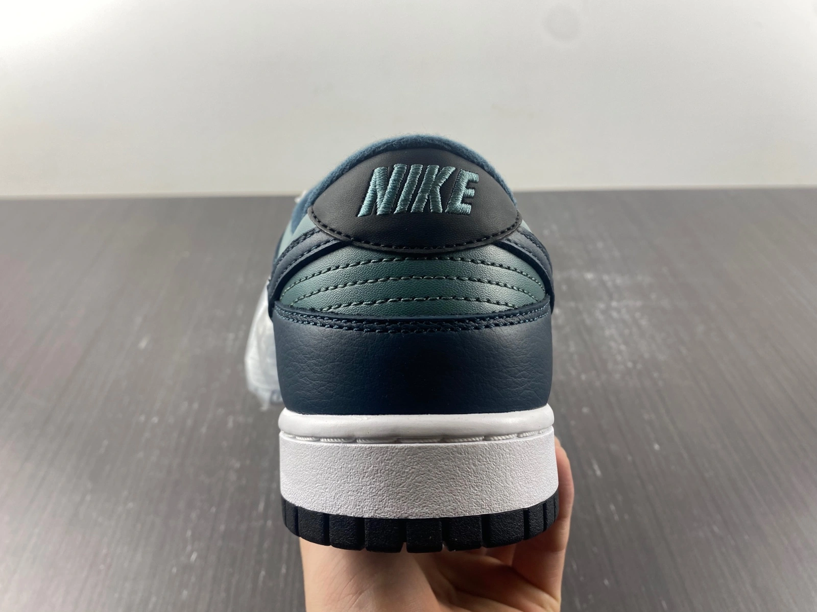 Dunk Low Mineral Slate Armory Navy DR9705- Chic 250